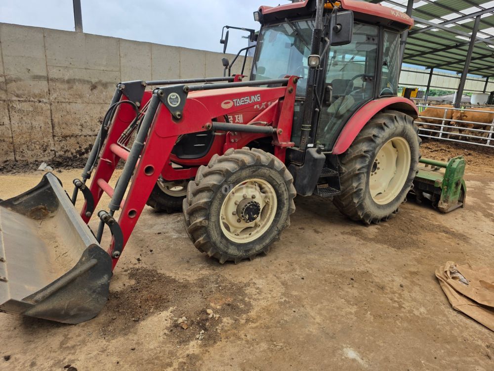 Kukje Tractor KX100 (100hp) 뒤우측면
