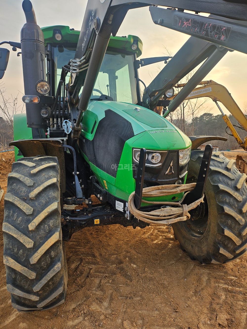  Tractor 5115 (118hp)