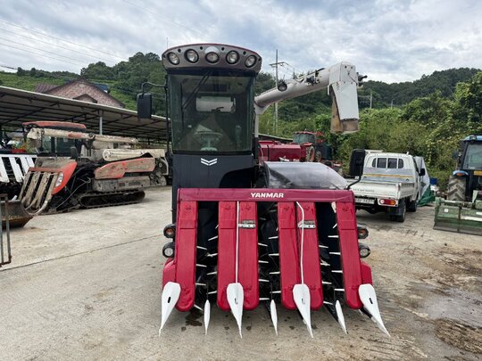 얀마 콤바인 YH6115 (6조식)