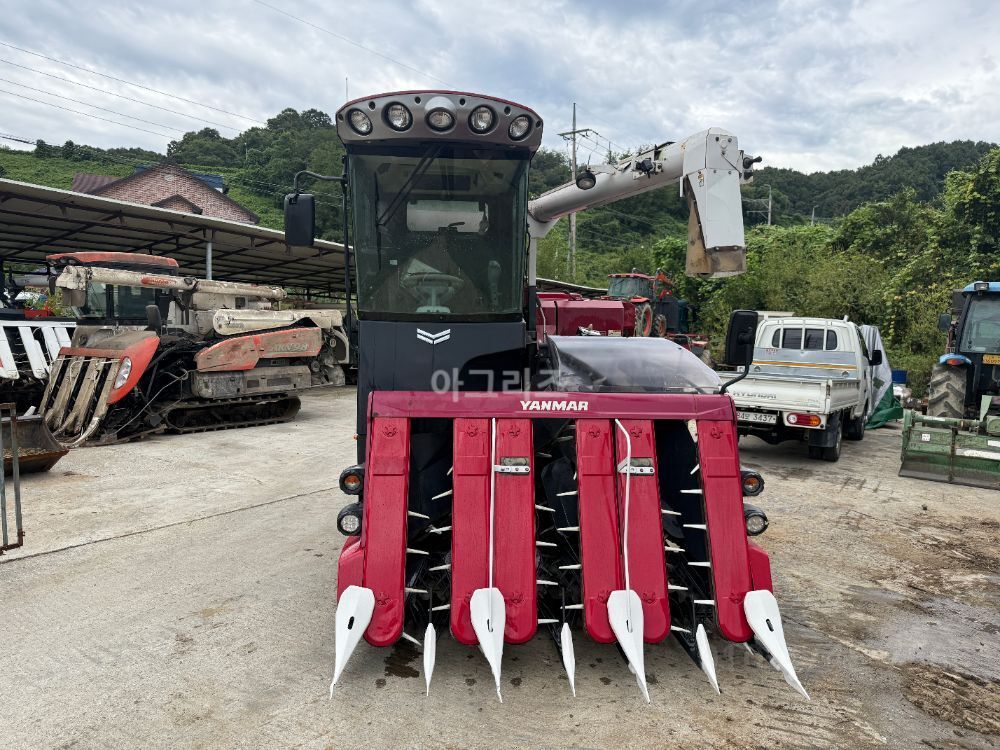 얀마 콤바인 YH6115 (6조식)
