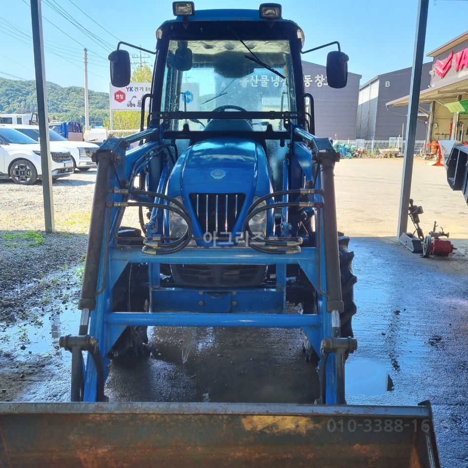 LS Tractor U43 (43hp) 뒤우측면
