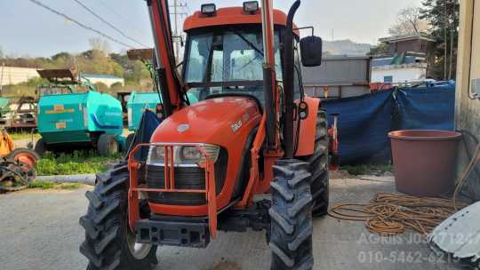 Daedong Tractor TS80 (78hp)