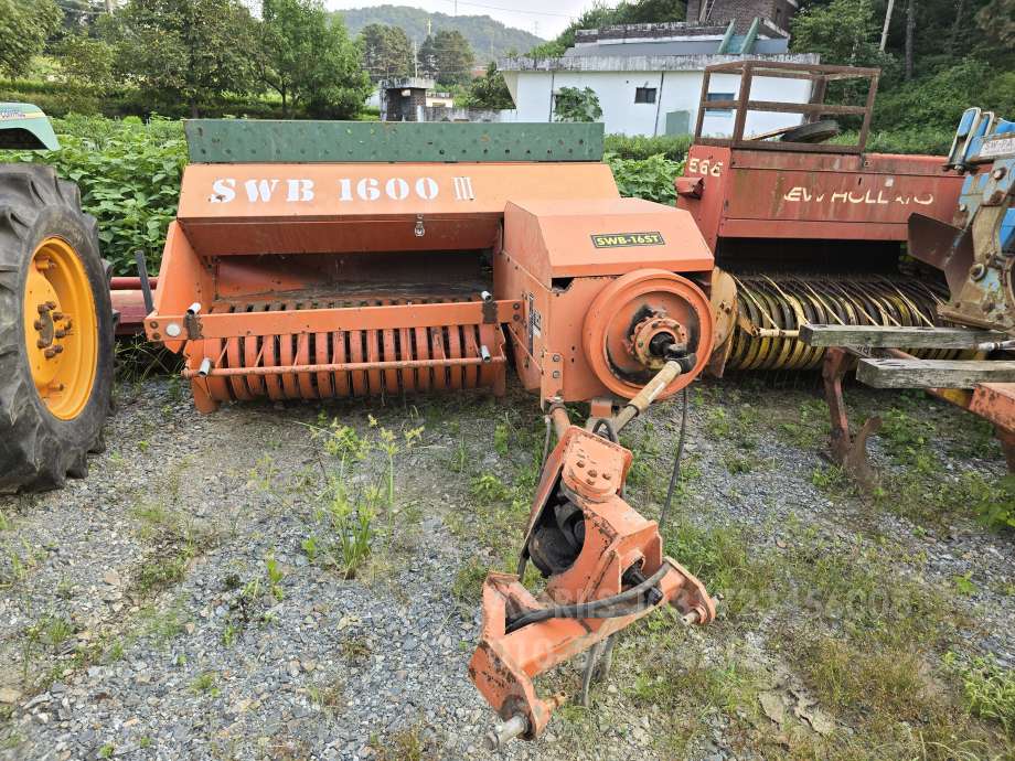  사각베일러  사각베일러  