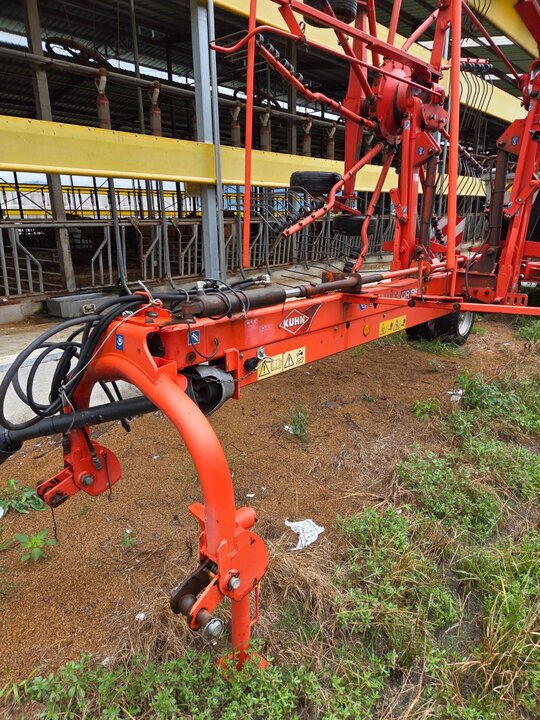 원인터네셔널 레이크 쿤7501 견인형