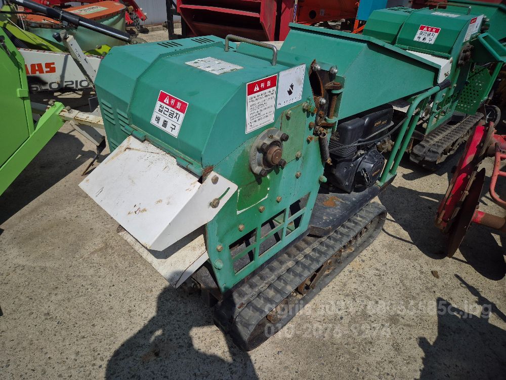 대륙기계 파쇄기 자주식 잔가지