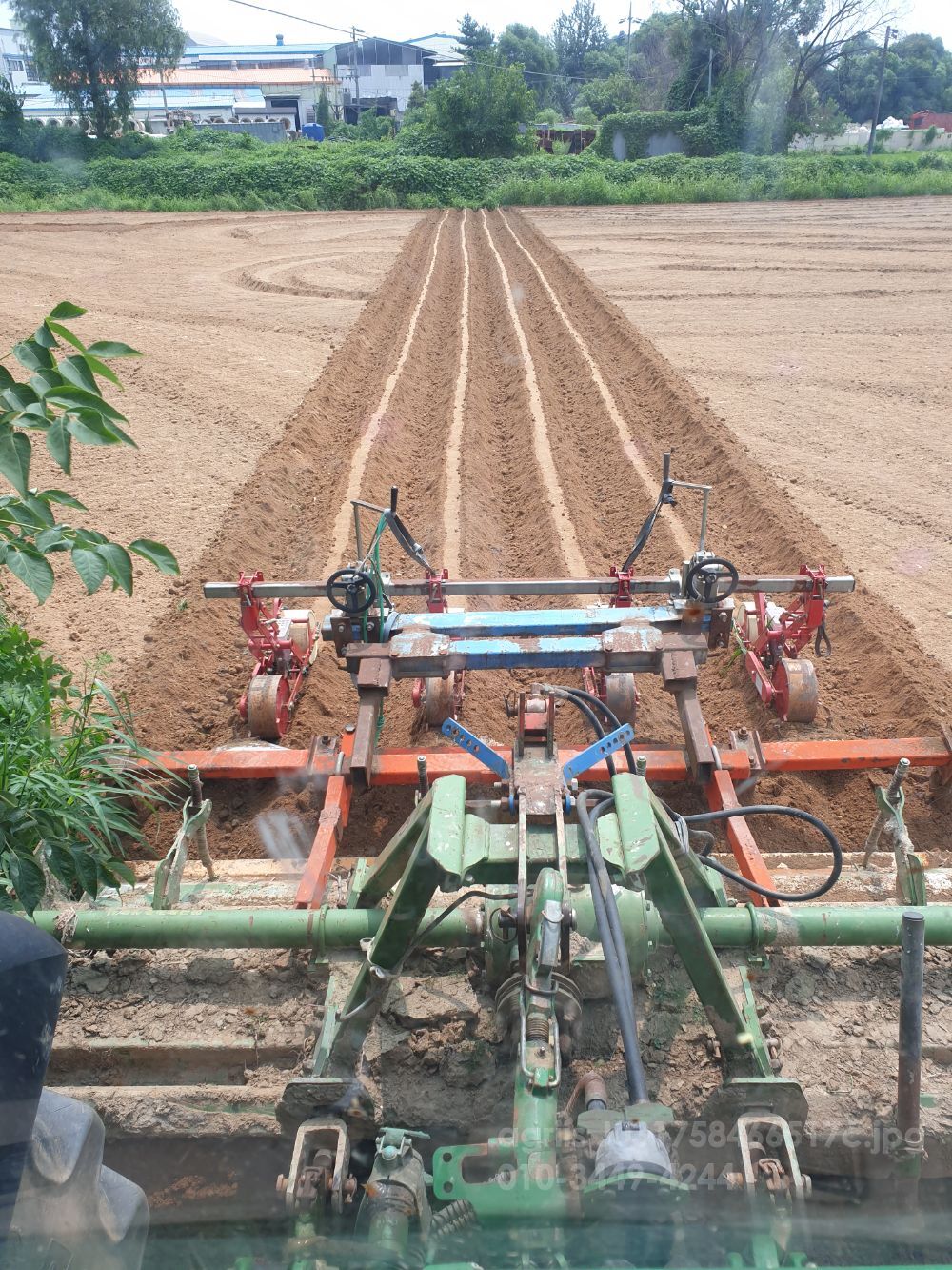 야자기파종기 4조식 파종기 무우파종기