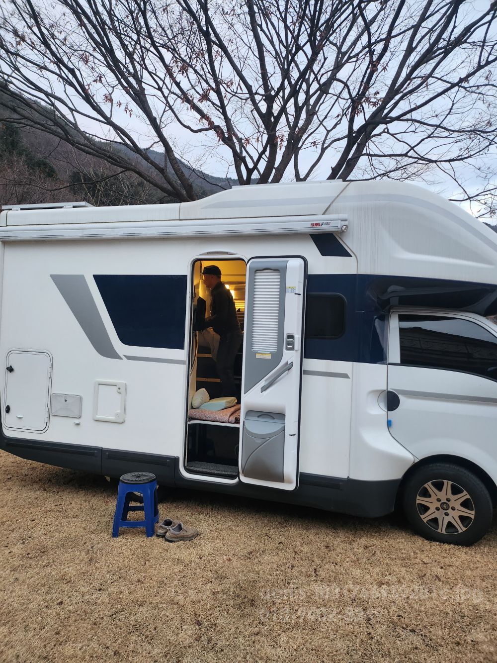 Hyundai 캠핑카 1톤오토 