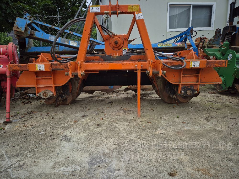 한국푸라우 작판기 인삼 작판 및 정지기