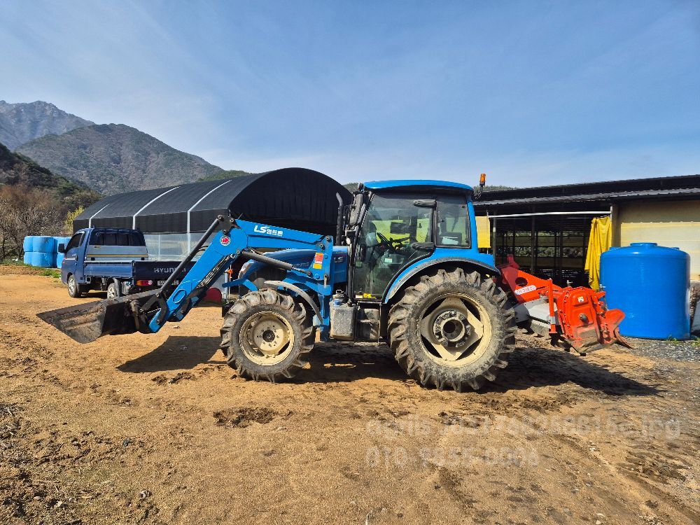 LS Tractor MT7.115 (117hp)