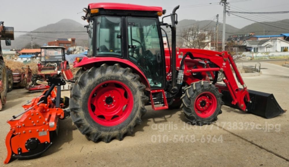 TYM 트랙터 K65 (62.54마력)