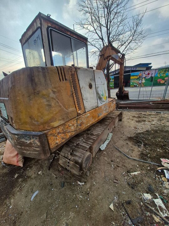 삼성3a굴삭기 굴삭기 삼성3a (4,9톤)