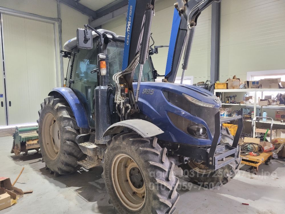 TYM Tractor TJV985V (101hp)