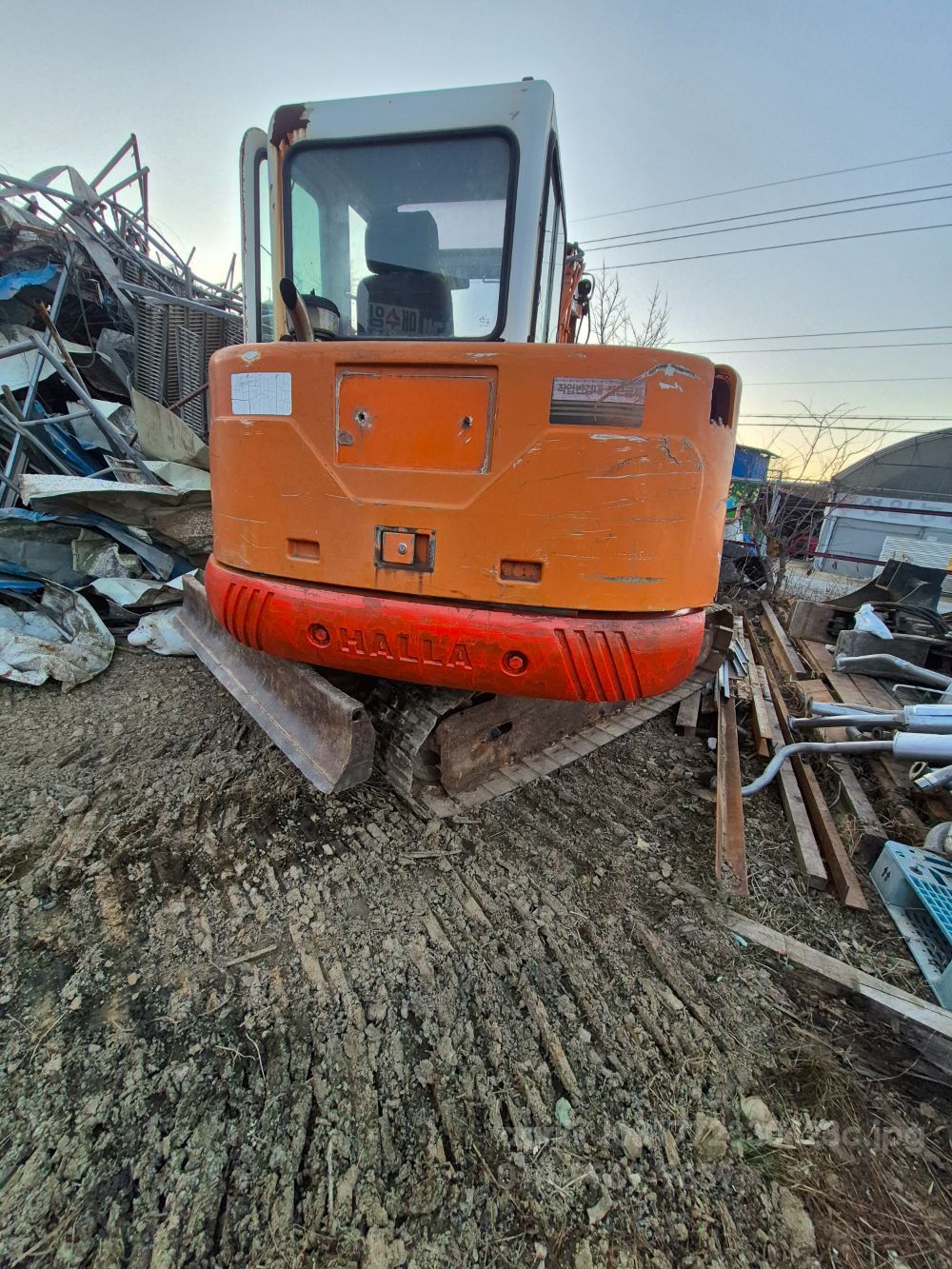 한라 굴삭기 HE50A (5.0톤)