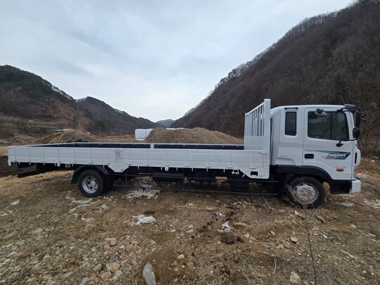  5톤카고 현대 메가트럭 골드 