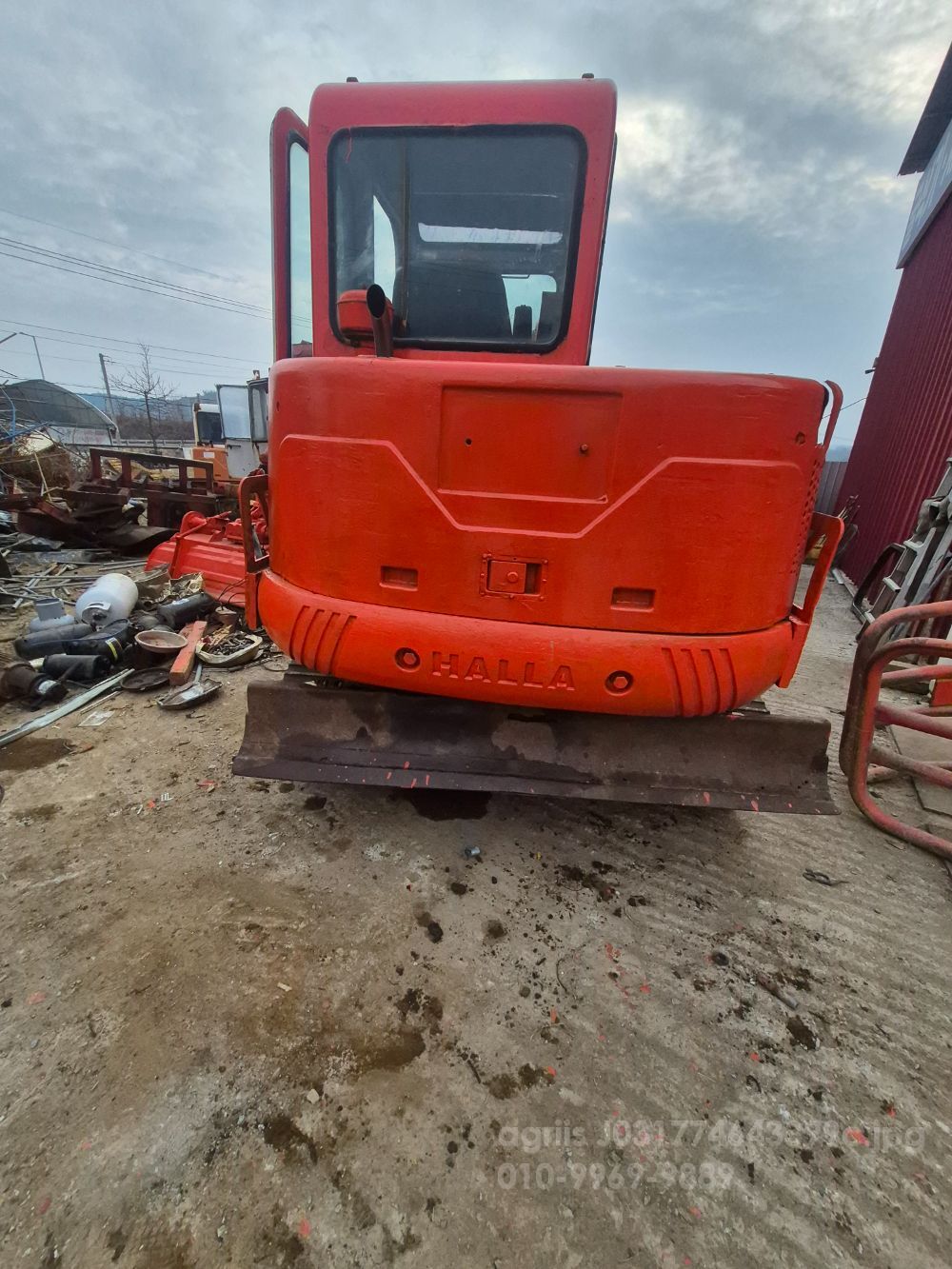 한라굴삭기02 굴삭기 한라50a (5톤)