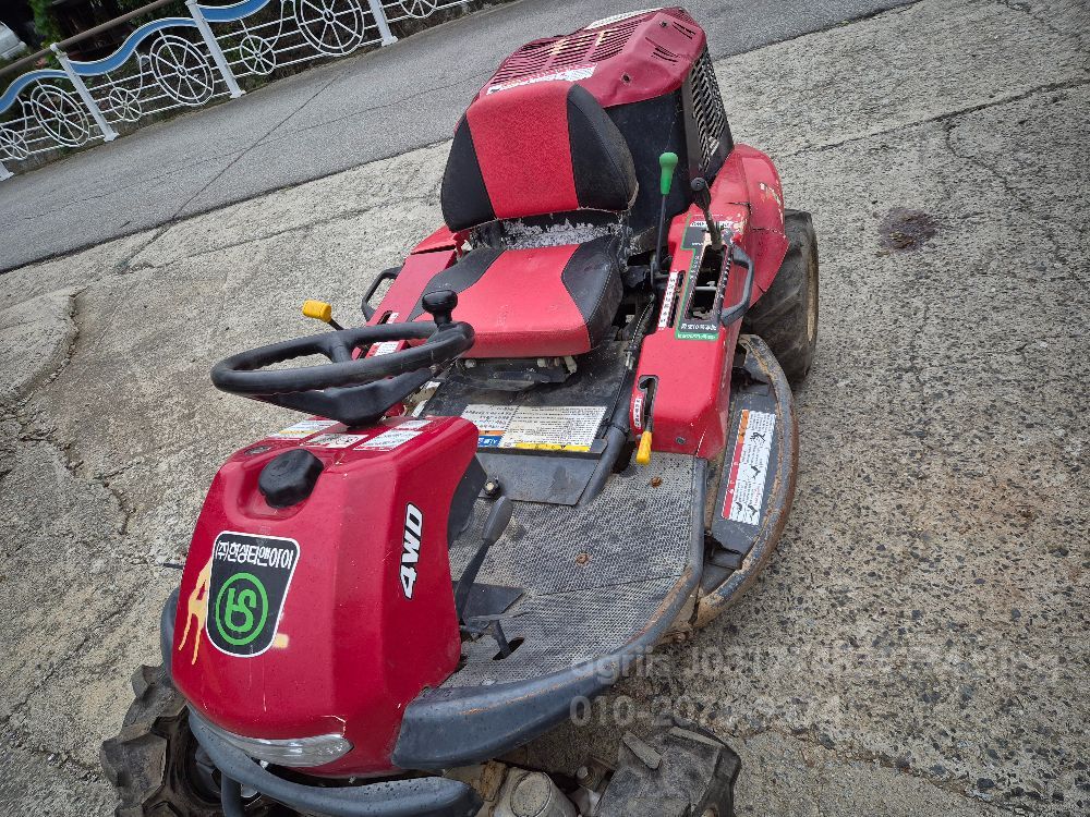 한성티앤아이 승용제초기4WD HTI-R950-4WD