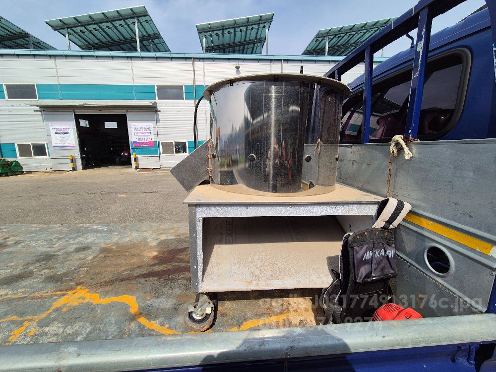  탈피기 열매 및 은행