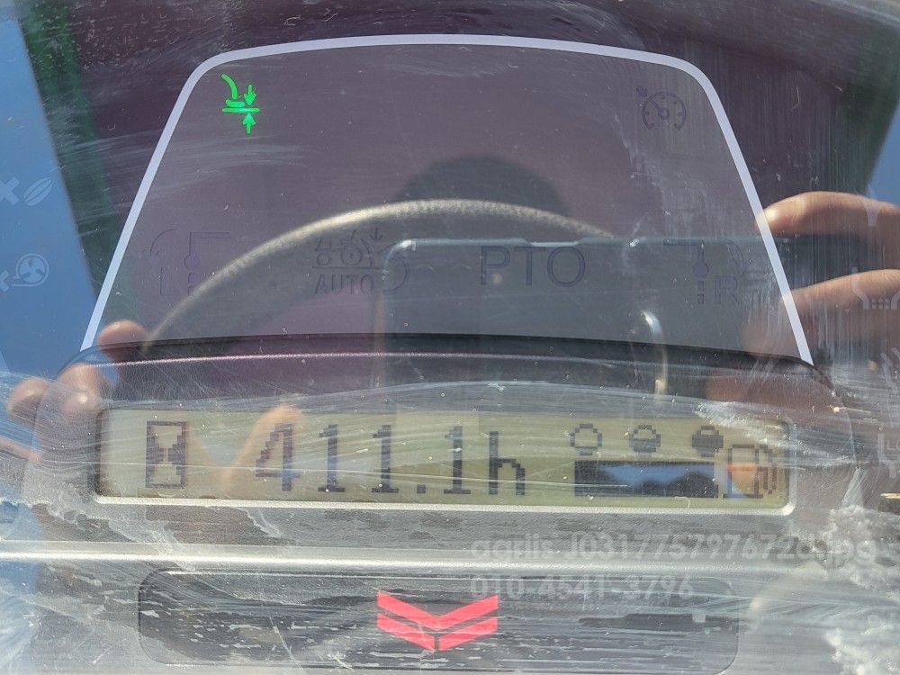 얀마 이앙기 YR6DZ-F (6조식) 뒤우측면