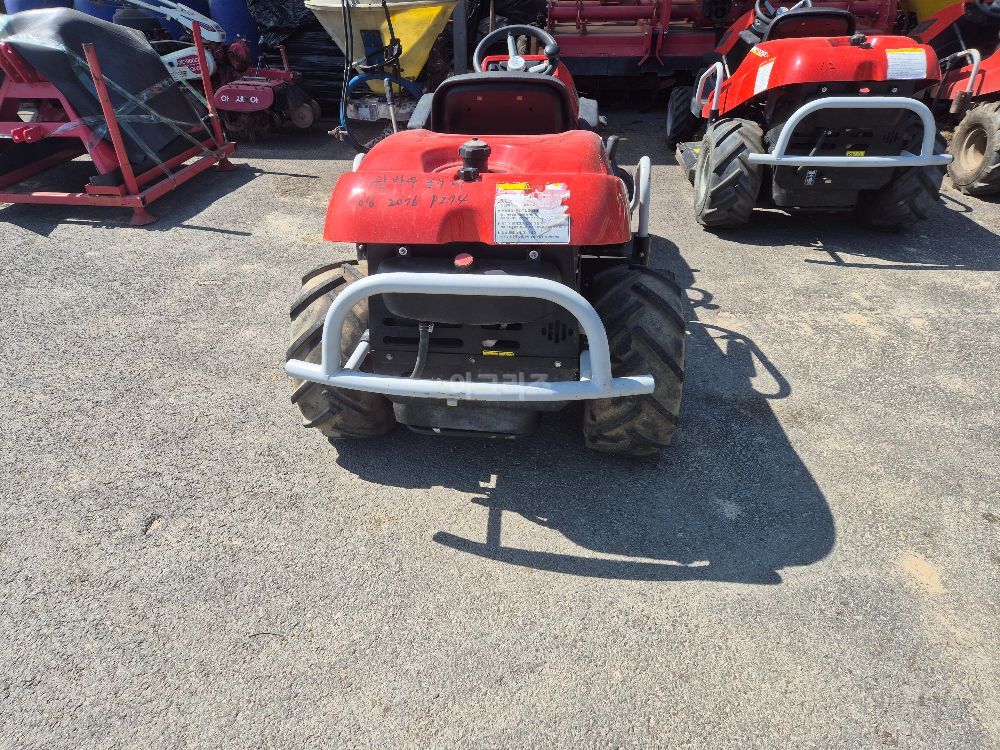 쌔코 제초기 4륜승용