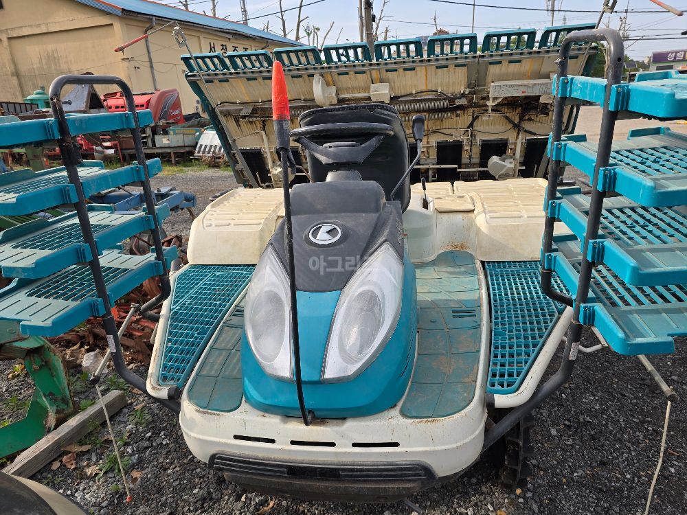 Kubota Rice transplanter 8조 (8Rows)
