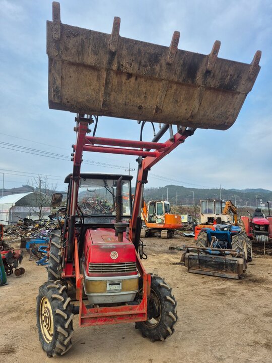 국제 트랙터 F455 (45마력)