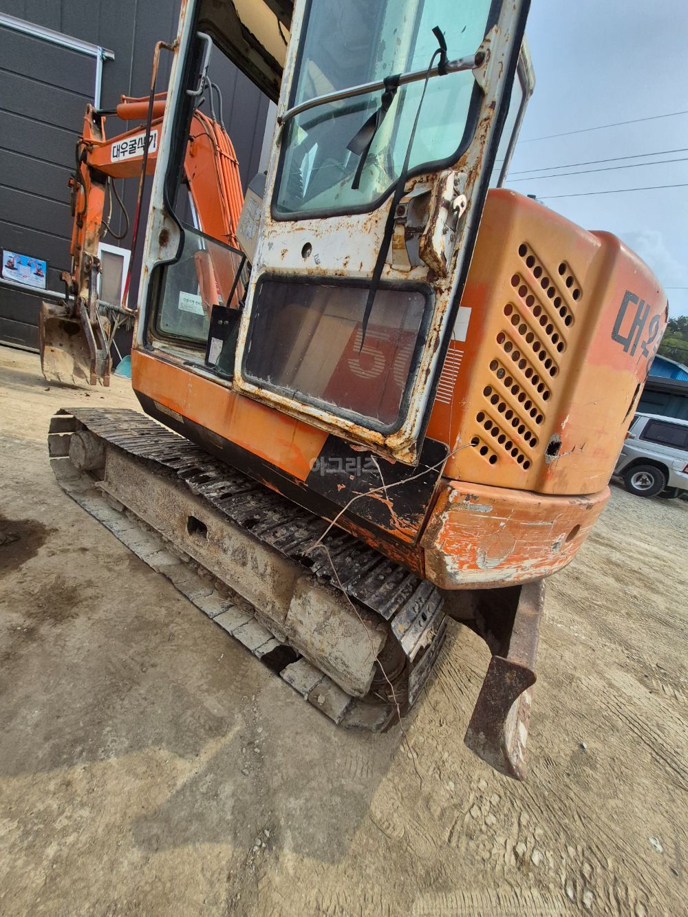 대우굴삭기 굴삭기 대우쏠라50 (4,8톤)