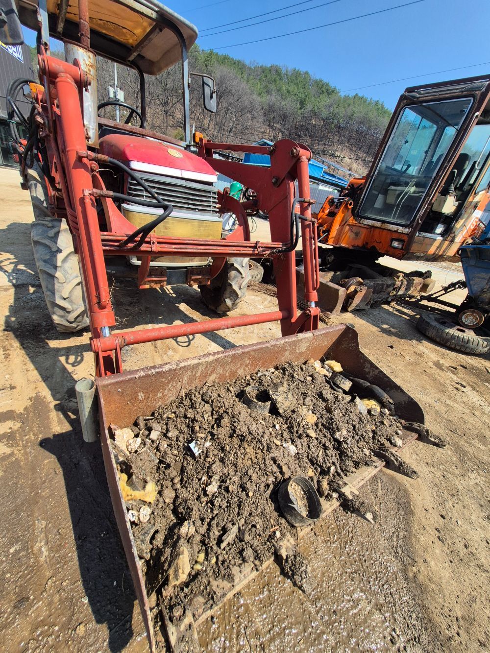 국제 트랙터 F3550 (35마력)