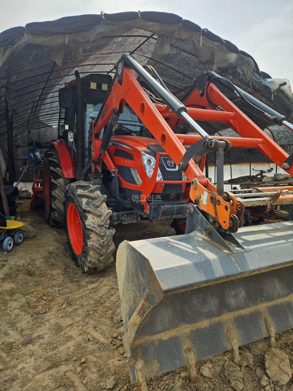 Daedong Tractor PX1000 (100hp)