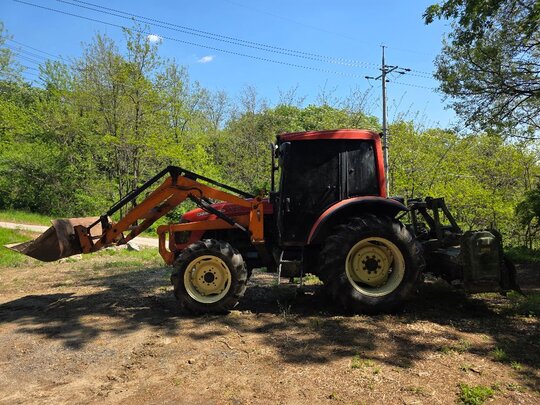 Daedong Tractor DX70 (70hp)