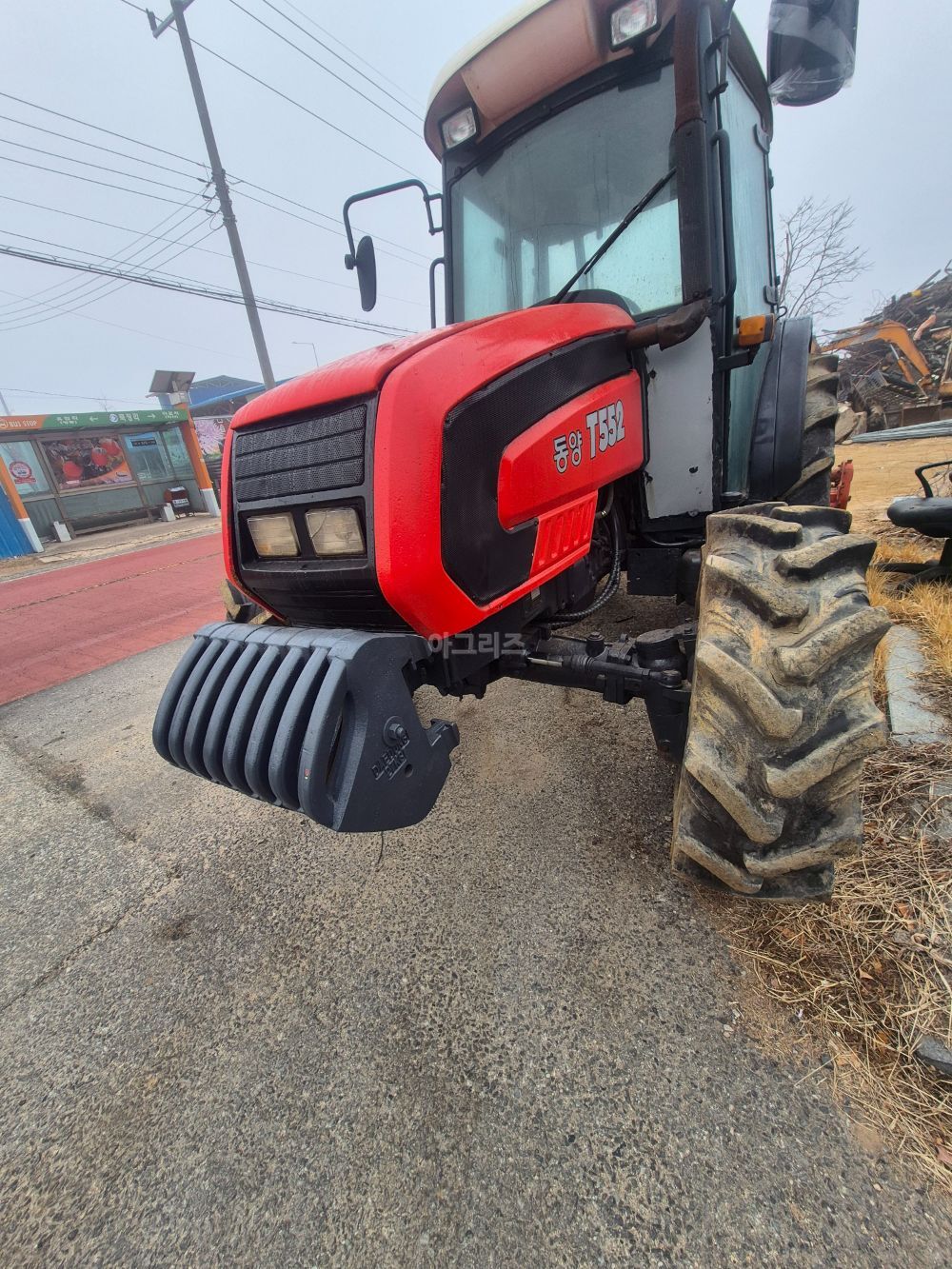 TYM 트랙터 T552 (55마력)