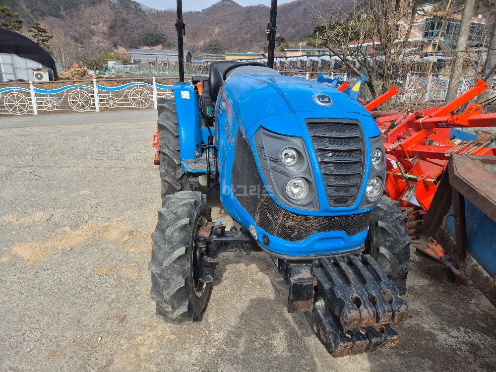 LS 트랙터 XG3135 (35.4마력)