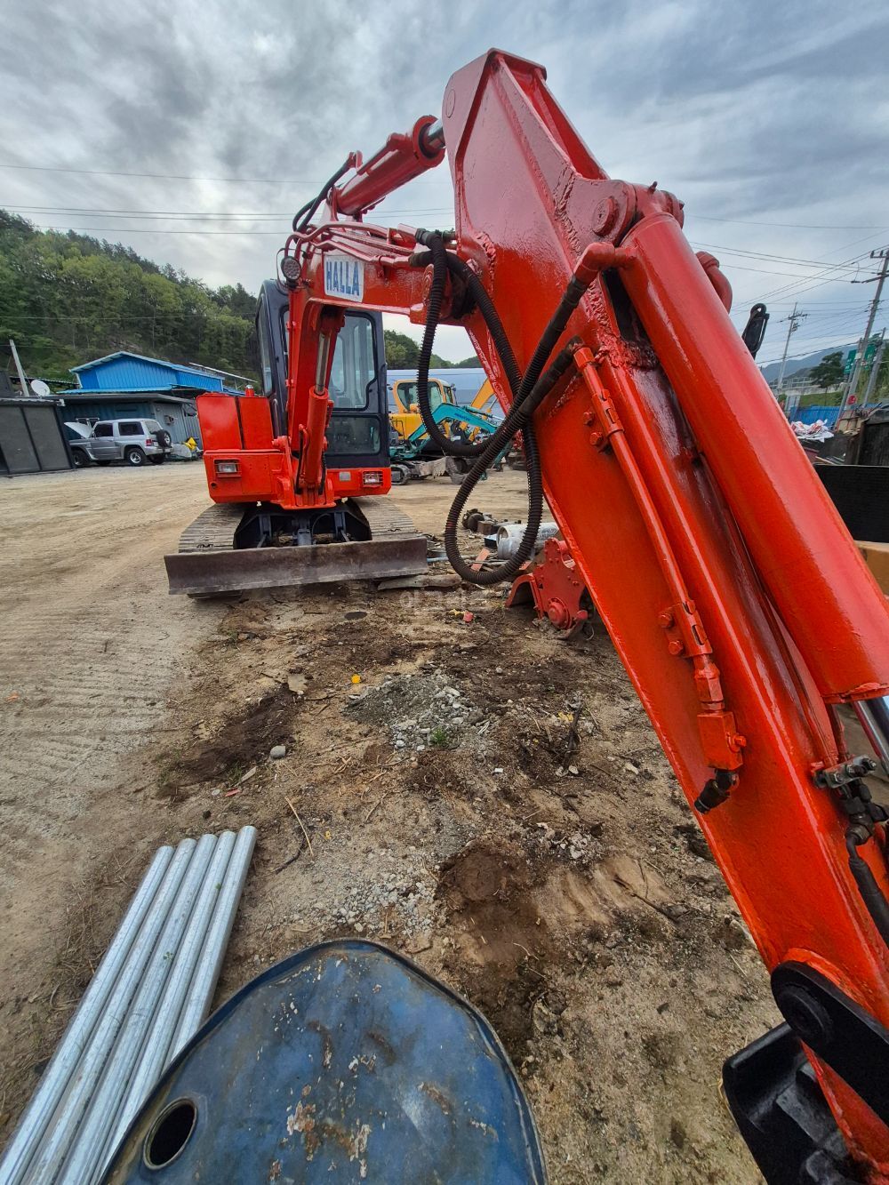 한라 굴삭기 HE50A (5.0톤)