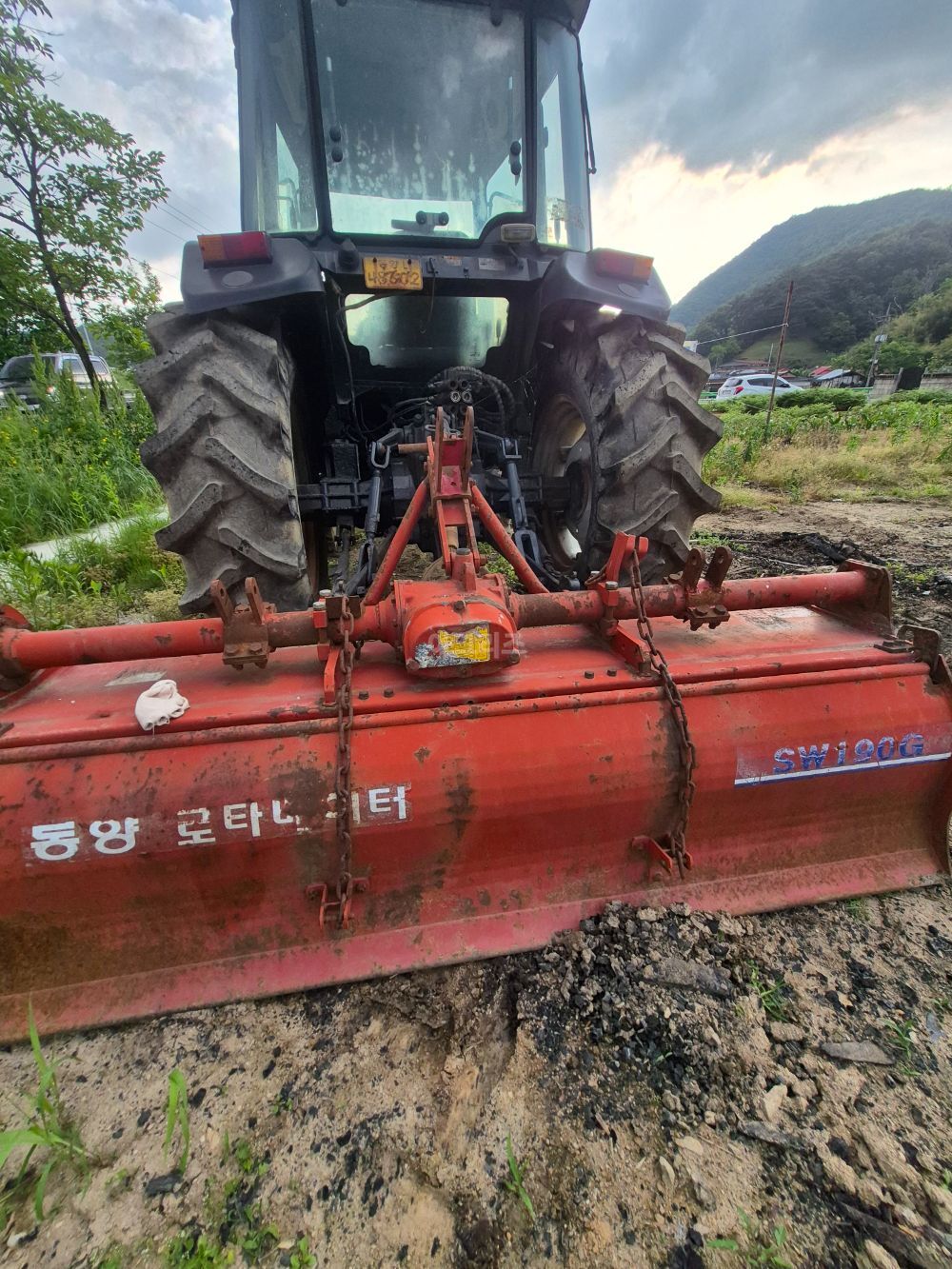 TYM 트랙터 T552 (55마력) 뒤우측면