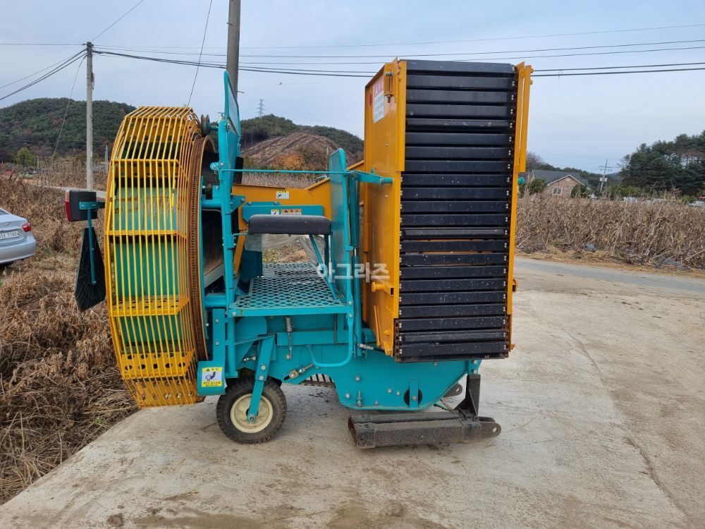 일산 수확기 트랙터용 감자