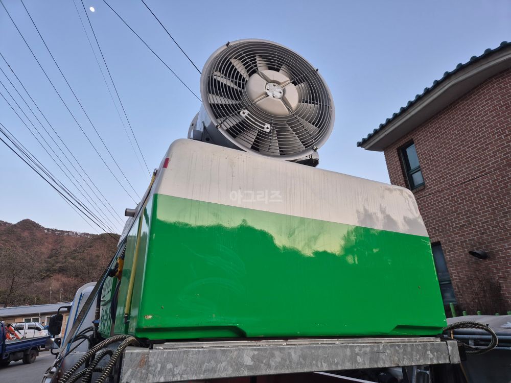  살포기 차량용 광혁 농약5000  뒤우측면