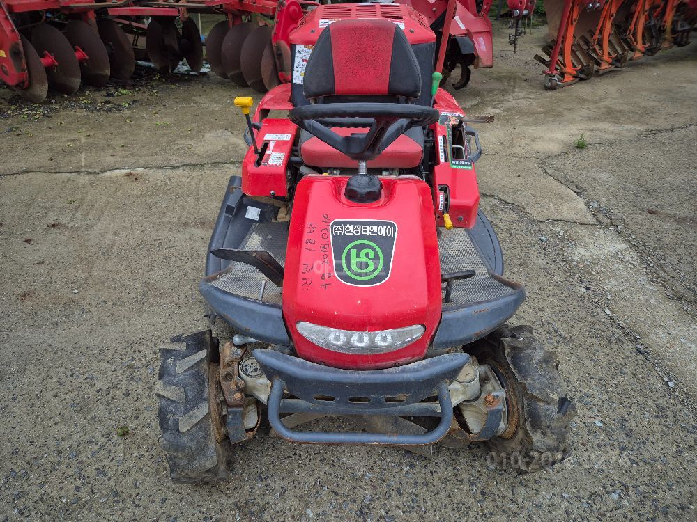 한성티앤아이, 써코 승용제초기4WD HTI-R950-4WD