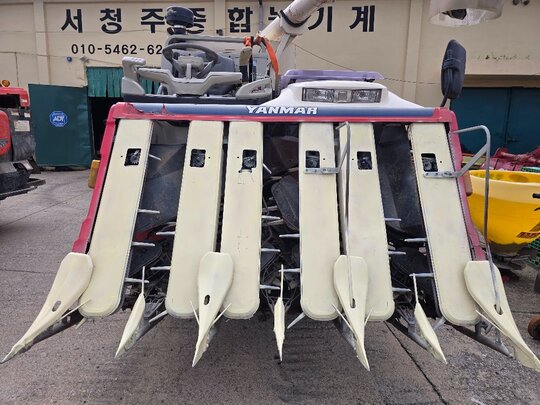 얀마 콤바인 AW695K (6조식)