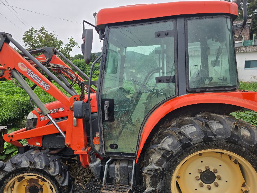 Daedong Tractor D500 (50hp)