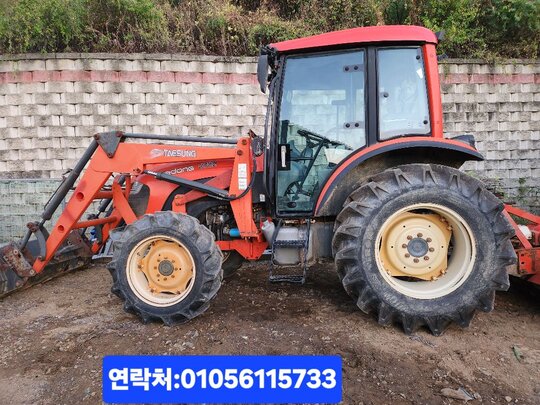 대동 트랙터 D702 (70마력) 앞좌측면