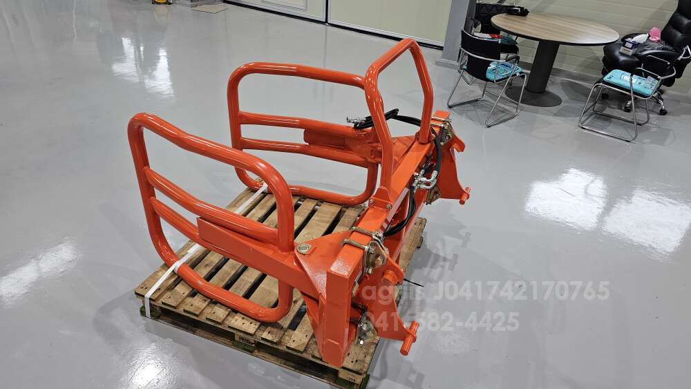  Bale Gripper  원형집게   뒤우측면
