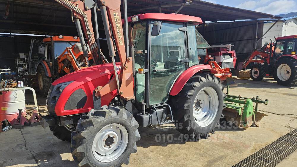 TYM Tractor T653 (65hp)
