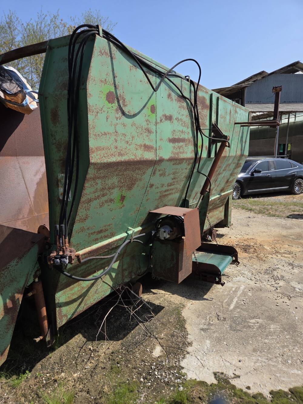 레일식사료배합기 TMR배합기 레일식사료배합기
