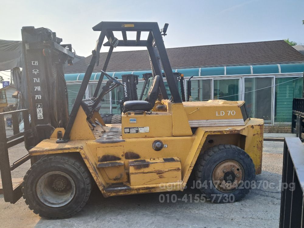 두산 지게차 LD70