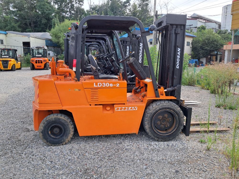 두산 지게차 LD30 (3.0톤)