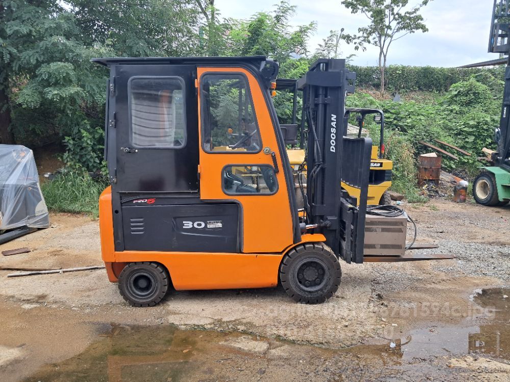  Forklift 30B-5 (3.0톤)