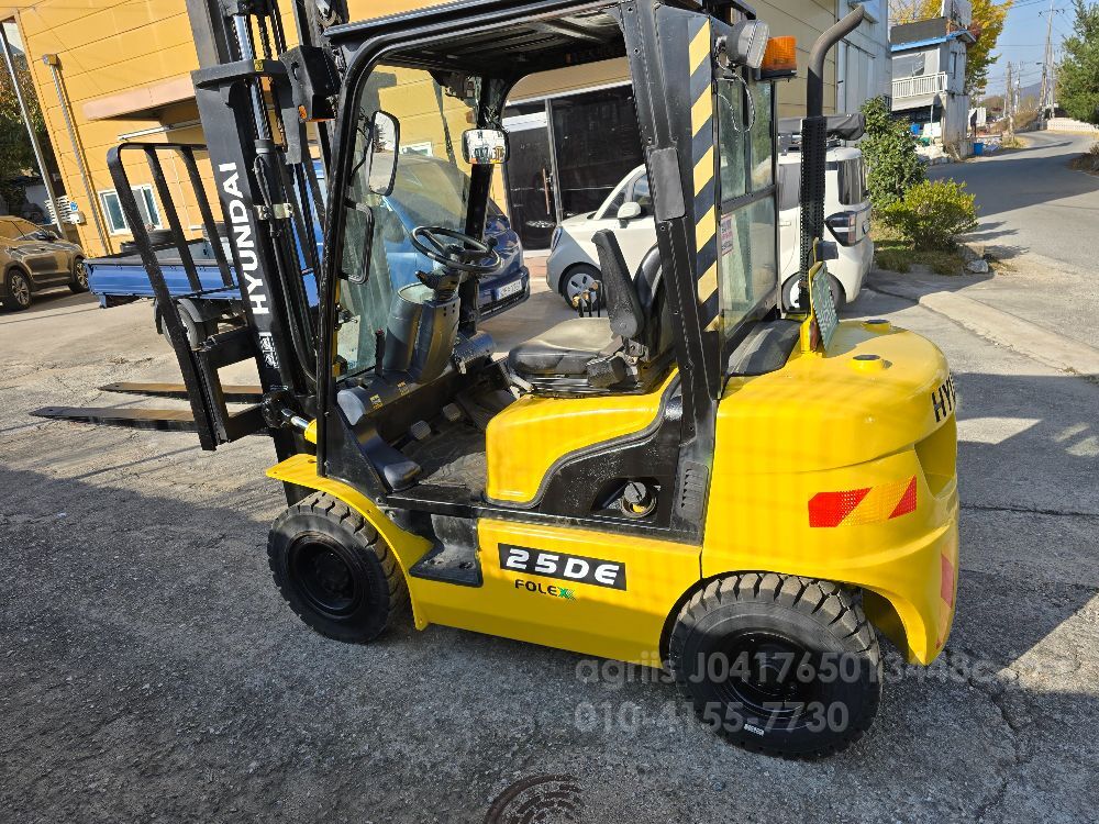 현대 지게차 25DE (2.5톤)