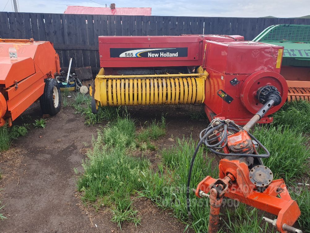 뉴홀랜드 사각베일러 565