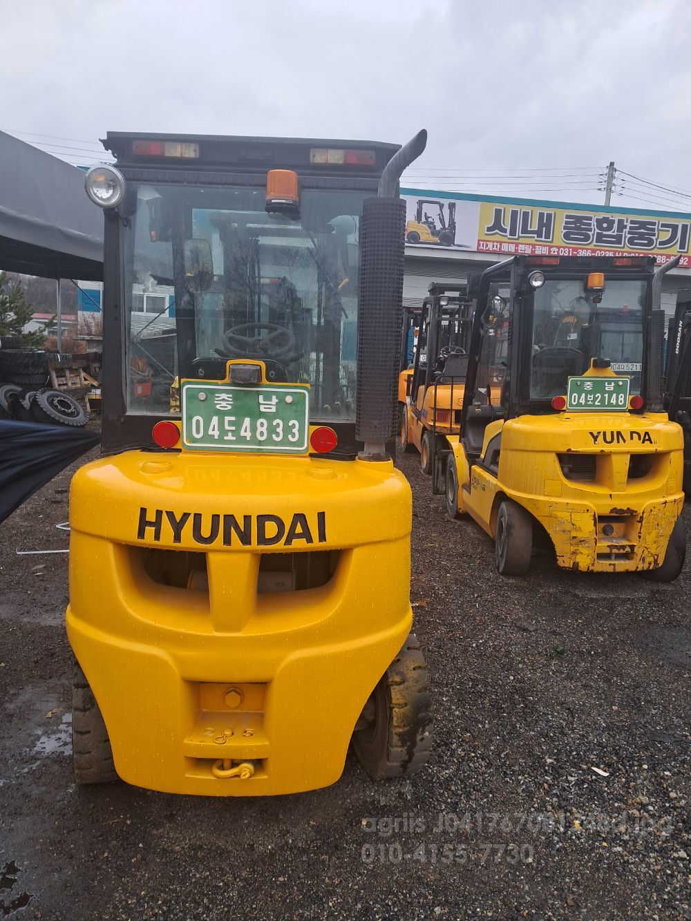 Hyundai Forklift 25DF (2.5톤) 뒤우측면