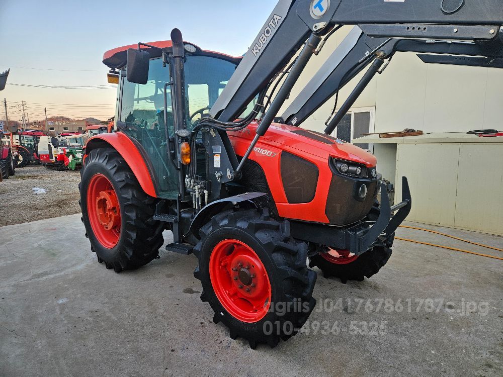 구보다 트랙터 MR1007 (106마력)