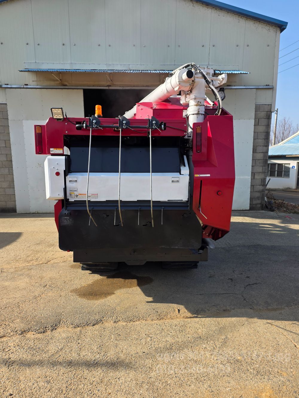 얀마 콤바인 YH7115 (7조식) 뒤우측면